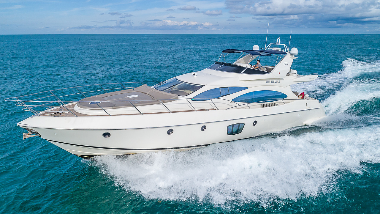 Miami yacht boat charters